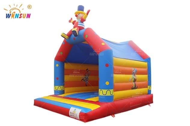 outdoor inflatable bounce house clown theme