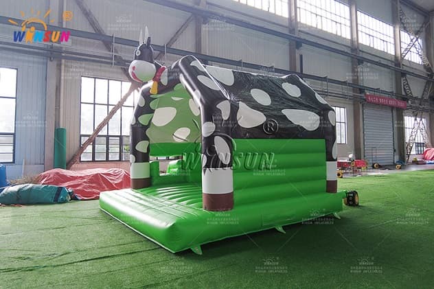 commercial milk cow Inflatable bouncy combo