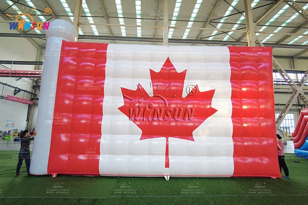 giant blow up canada flag