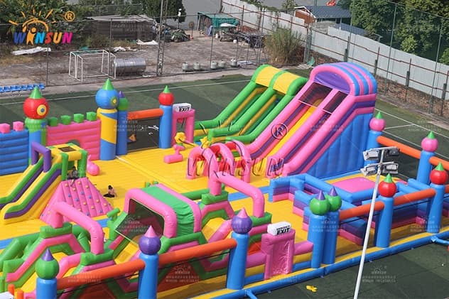 Fun inflatable theme park For Ultimate Enjoyment