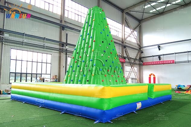 new design inflatable wall climbing